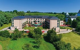 Victor's Residenz-hotel Schloss Berg Nennig 5*